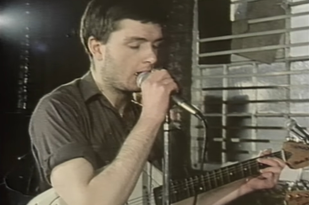 Un día como hoy, se estrenaba el clip de “Love Will Tear Us Apart” de JOY DIVISION